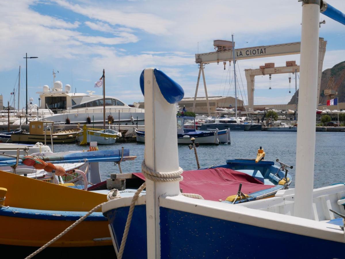 Nature Hostel La Ciotat Eksteriør bilde