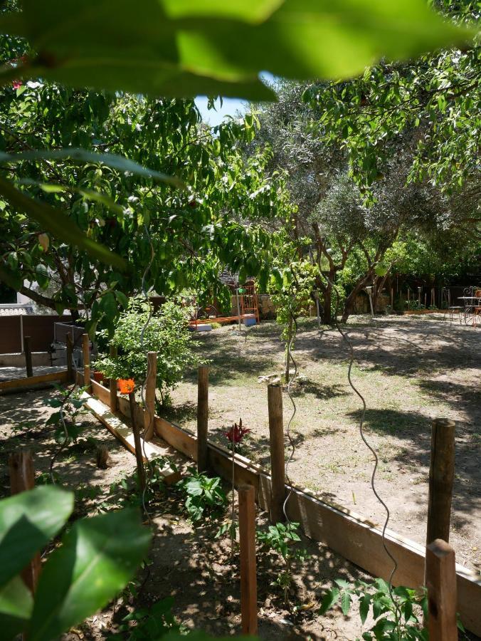 Nature Hostel La Ciotat Eksteriør bilde