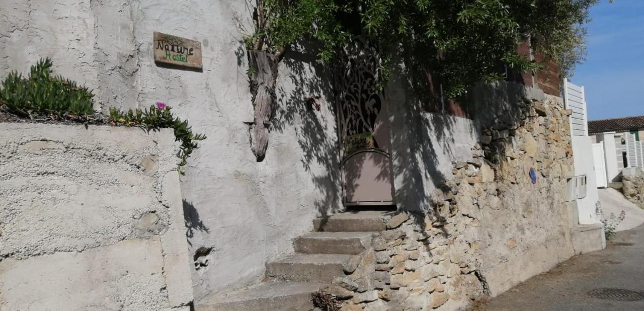 Nature Hostel La Ciotat Eksteriør bilde